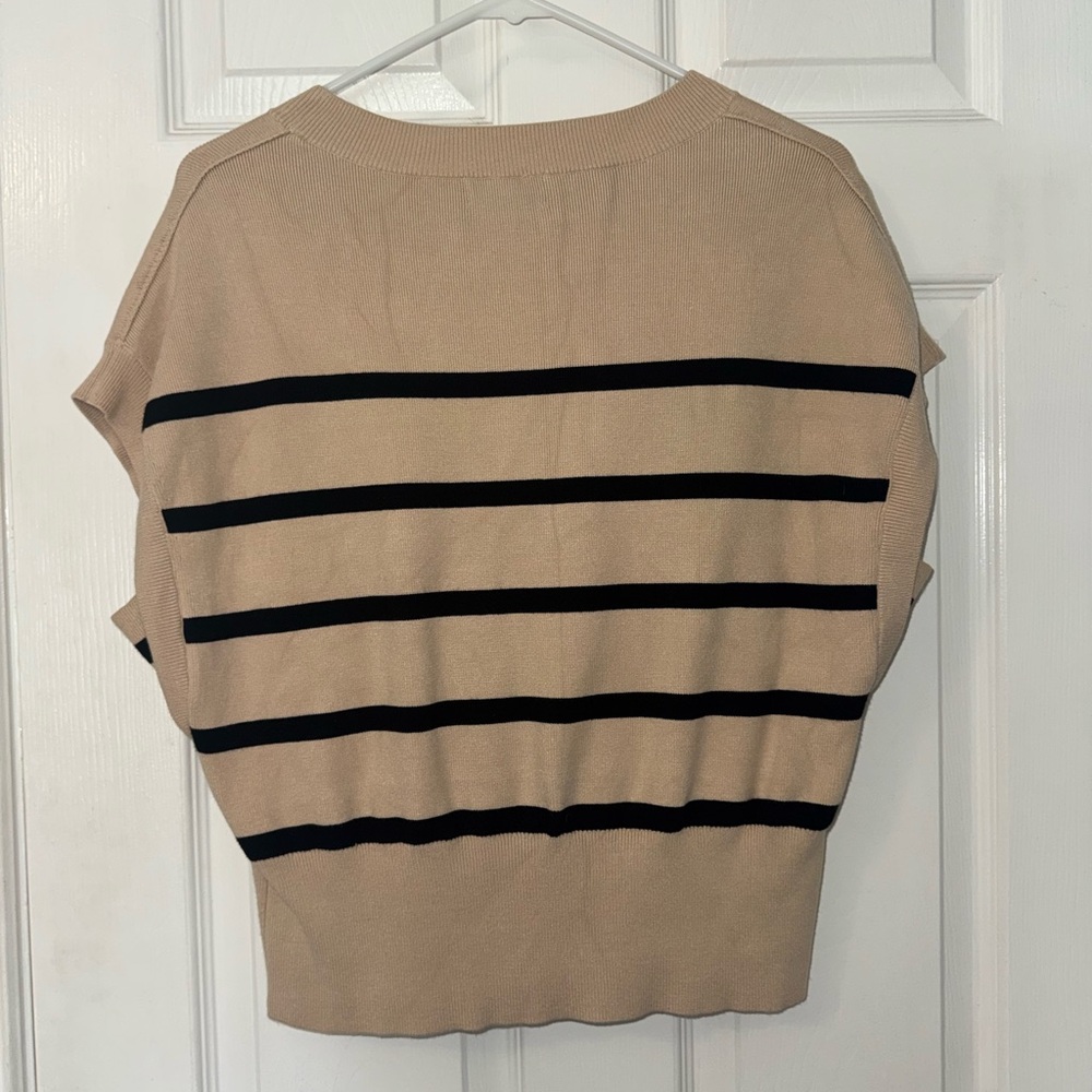 Evereve Striped Knit Cap Sleeve Sweater Top – Beige & Black – Size M - Picture 2 of 5
